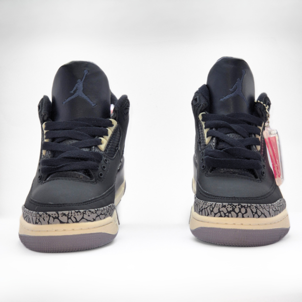 Nike Air Jordan III - Image 5