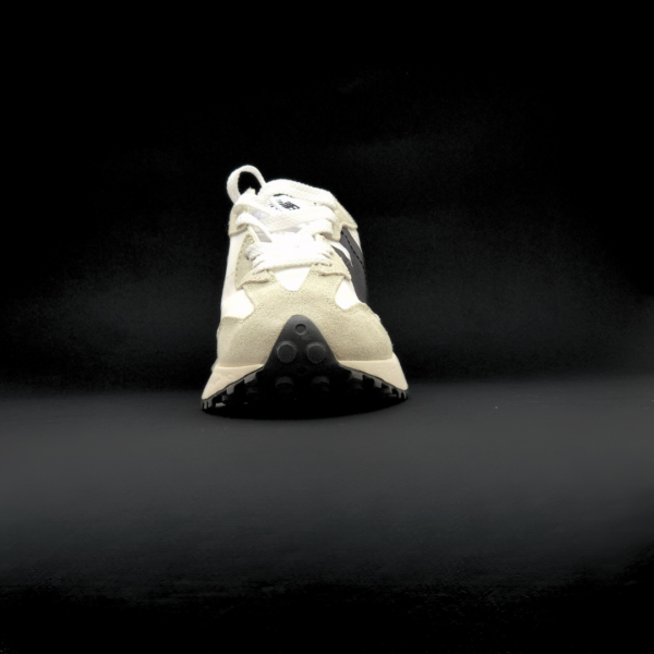 New Balance 327 - Image 4
