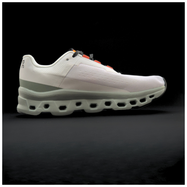 On Cloudmonster - Image 3